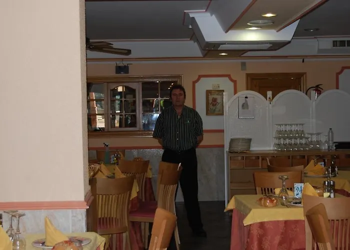 Hotel Trajano